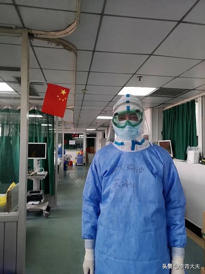 医师节抗疫英雄,疫情期间的医生护士英雄事迹