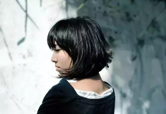 王若琳：这是一个“寻找自我的摩登故事”