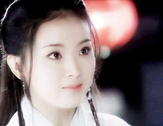 盘点那些甜美风的编发造型,创意编发造型不易散了解一下