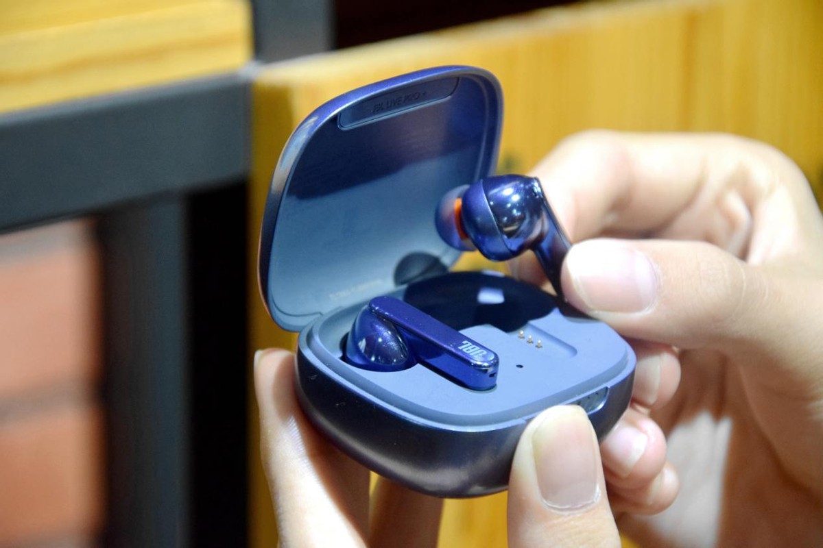 jbl蓝牙耳机降噪效果测评,jbl触屏耳机降噪测评