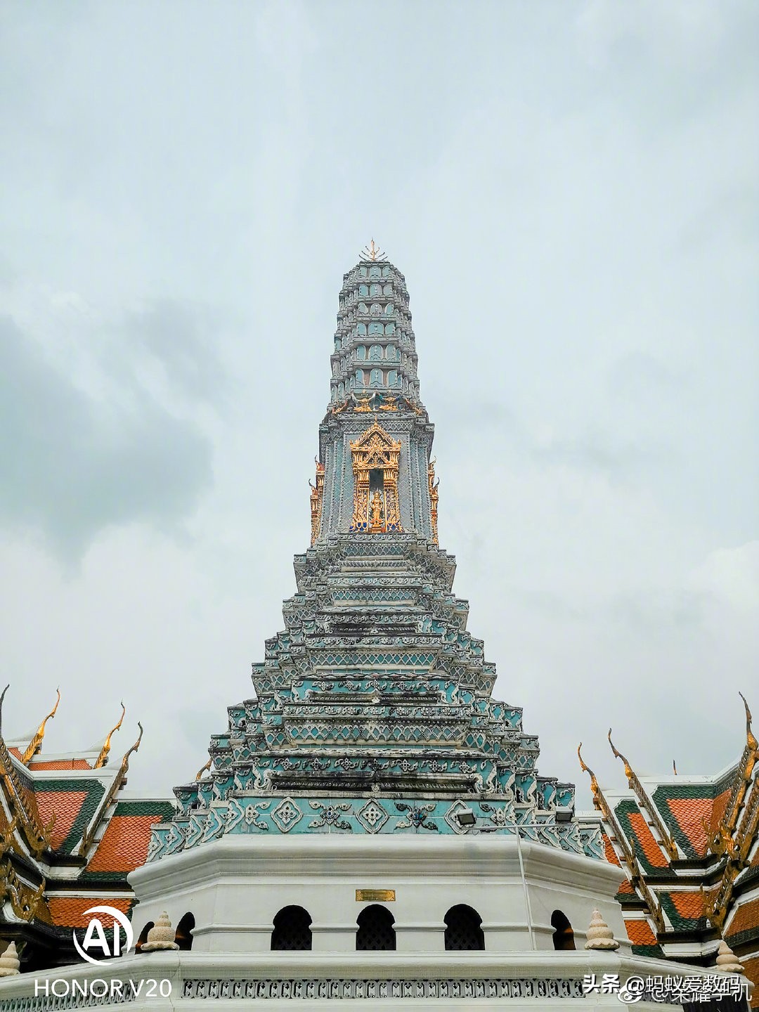 还在头条“集五卡”？需要发卡？歇一会儿，来看看这里