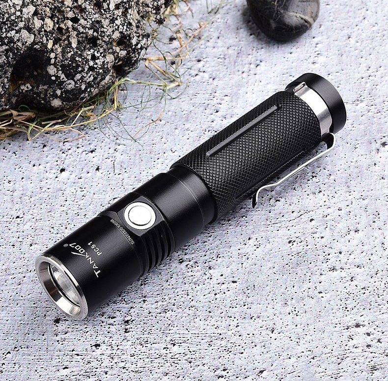 防爆手电筒和普通手电筒什么区别,100w防爆探照灯是什么意思