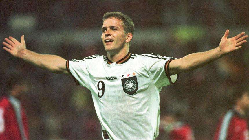 足坛历史十大球王图片,历史足坛十大球王