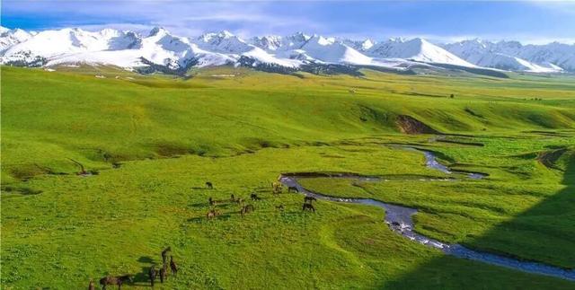 有时候使人疲惫的不是远方的高山,让人疲惫的不是远山而是鞋里的沙