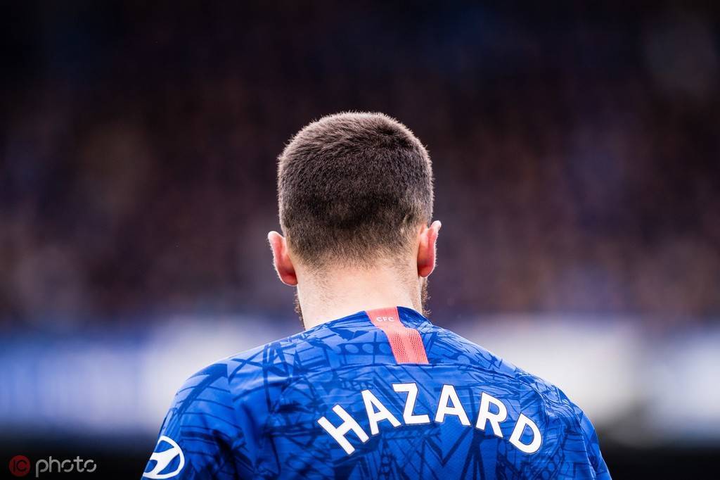 阿扎尔英超数据对比c罗,阿扎尔英超个人超燃瞬间