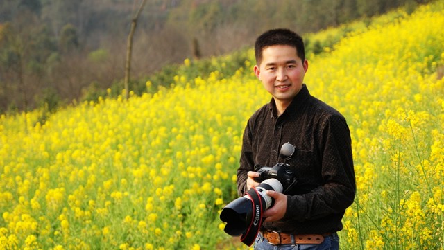 一只蜜蜂每天要多少蜜,一只蜜蜂一天可以采多少蜂蜜