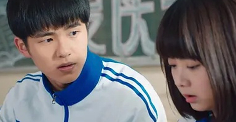 谭松韵出道十五年归来仍演高中生,谭松韵成名在望完整版