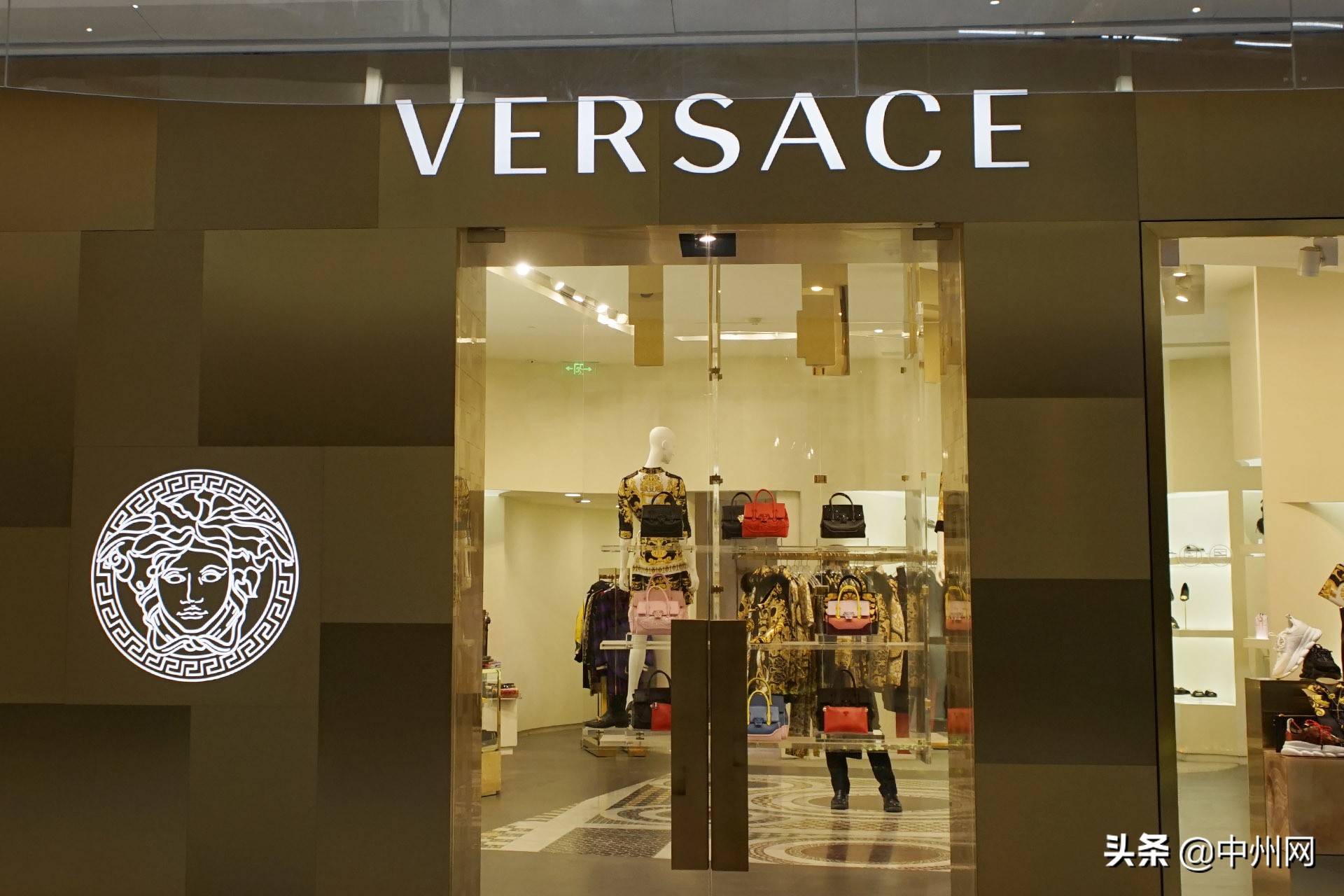 郑州大卫城好玩还是正弘城好玩,郑州万象城和大卫城的区别