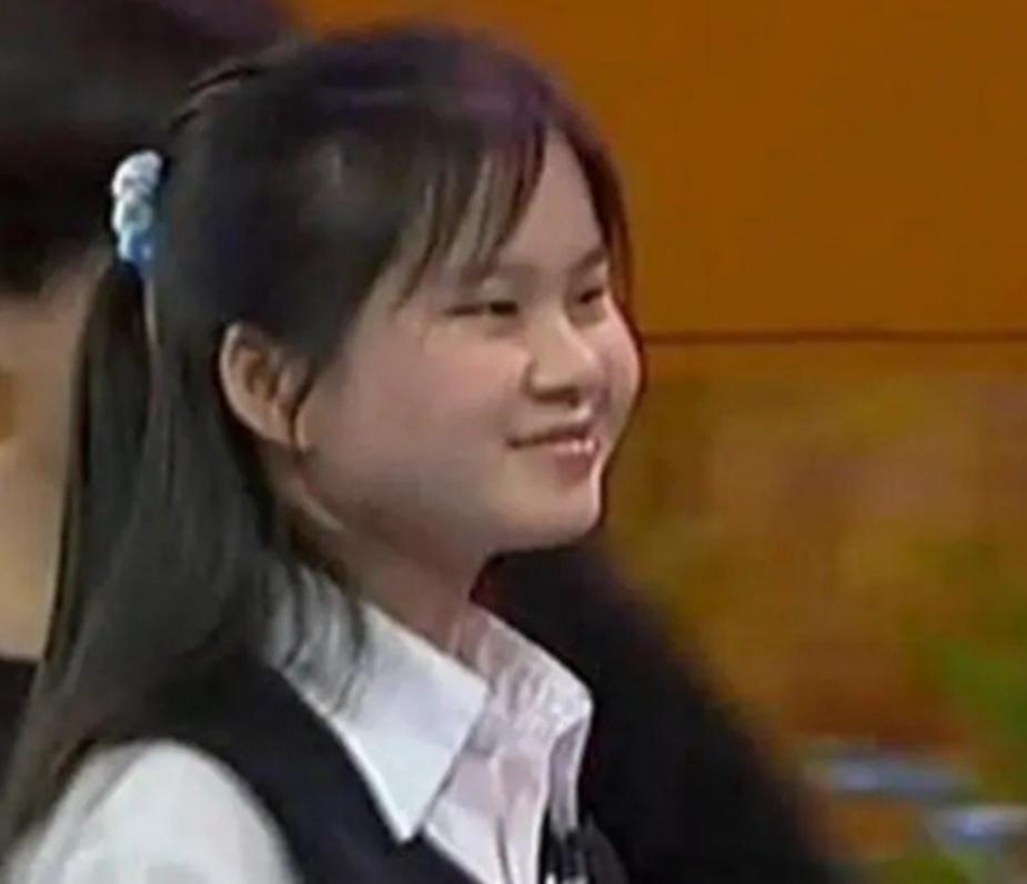 曹晓洁上的是什么专科学校,最牛专科生曹晓洁