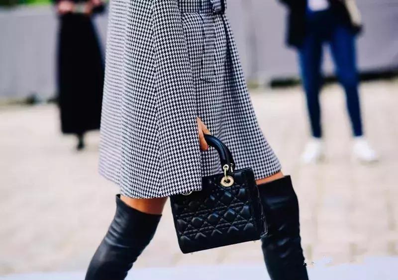 皮质好一点的轻奢包包推荐,皮质最好的包包