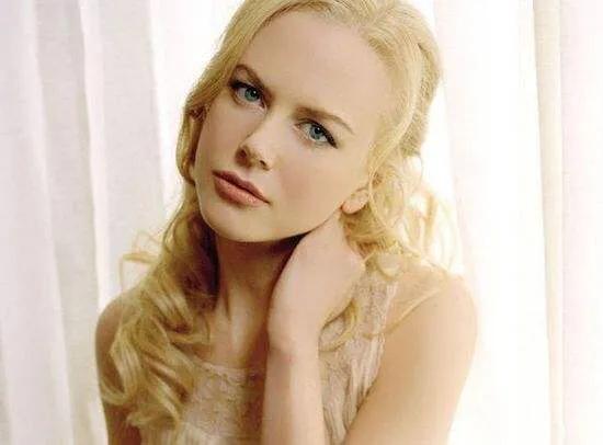 蔡徐坤刘令姿张宇,张宇vogue视频