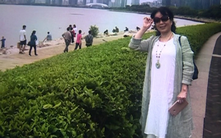 60多岁阿姨肚子大,60岁阿姨肚子忽然变大