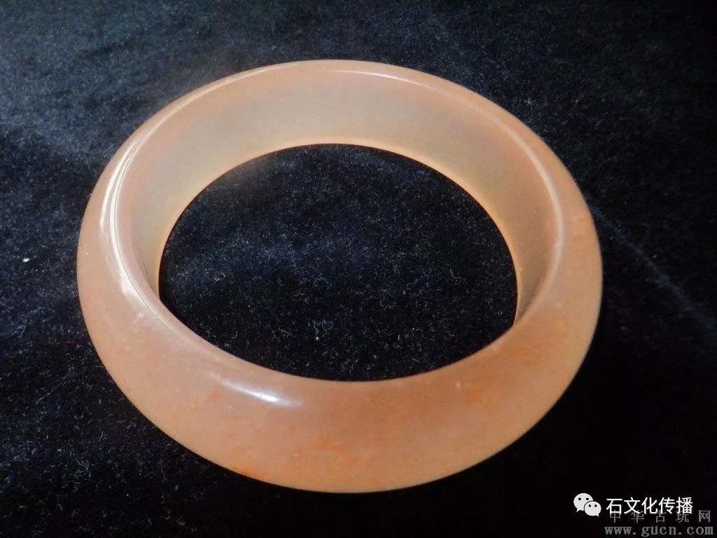 新疆精品金丝玉原石图片,金丝玉何为精品