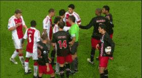 足坛十大神锋之苏亚雷斯,苏亚雷斯神球