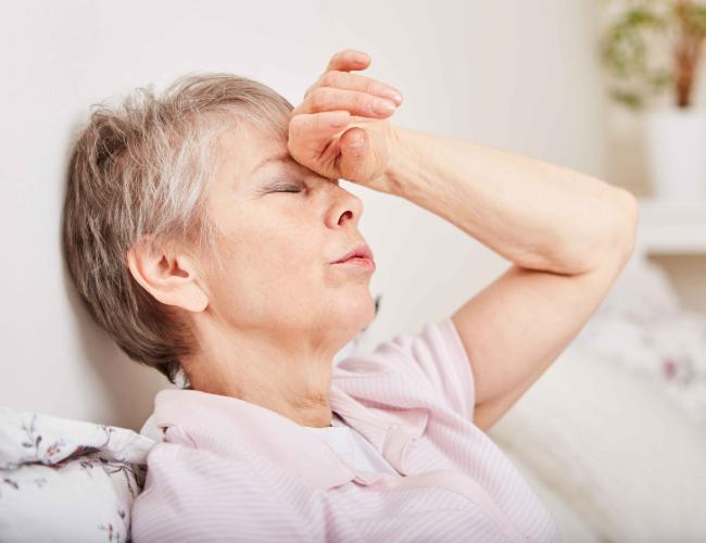 老人胸闷气短有什么办法缓解,老年人胸闷气短10个小妙招