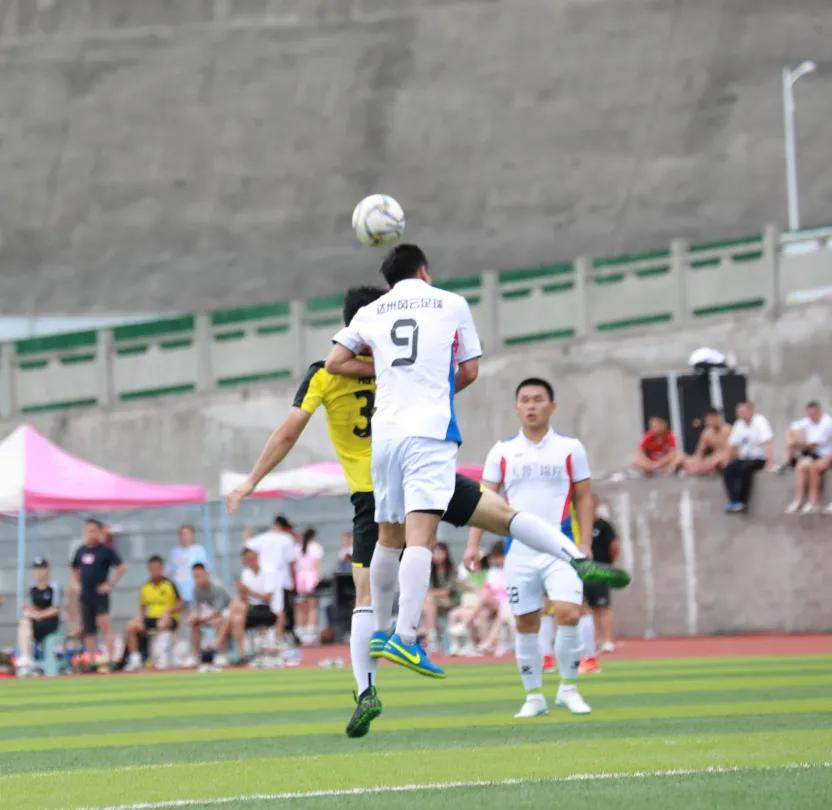 达州周末业余足球比赛,达州体育馆足球比赛