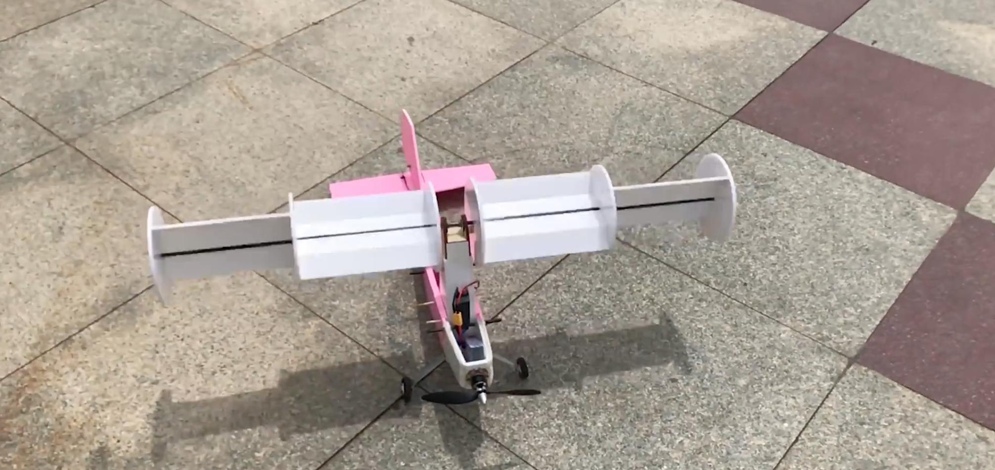 网友自制新型飞行器,小伙自制单人喷气式飞行器