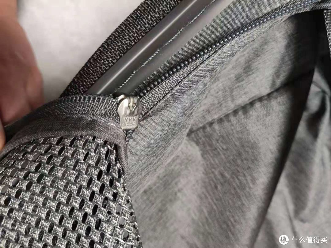 地平线8号静音万向轮旅行箱,24寸大容量行李箱地平线