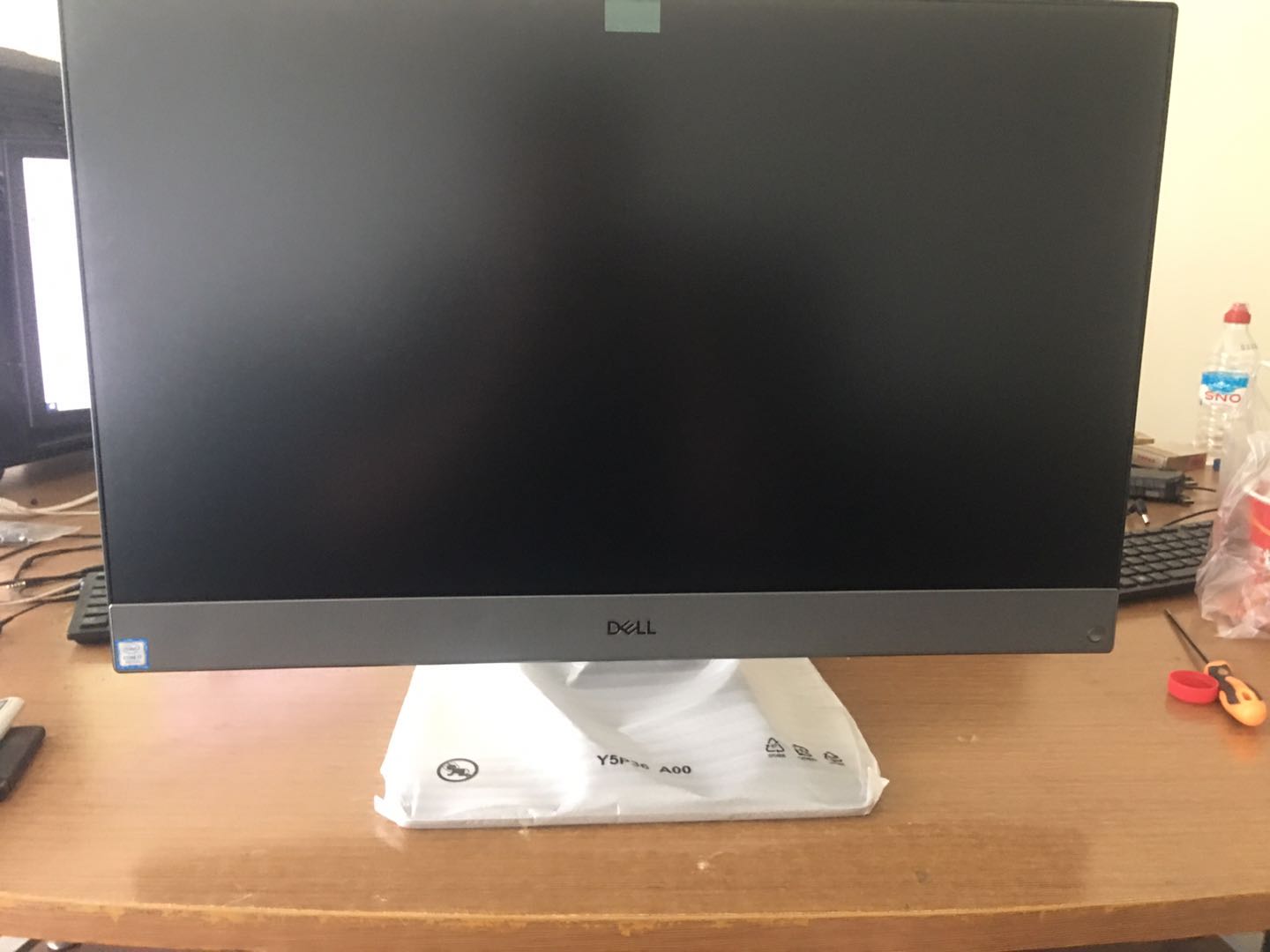 戴尔5401一体机拆机加内存,戴尔一体机硬盘拆解