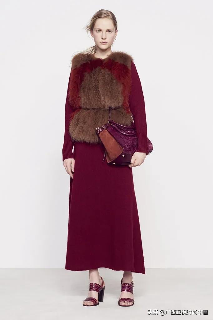 适合年轻人的职场穿搭,职场穿搭尽显干练大气