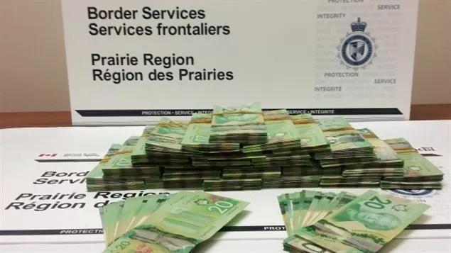 过海关被拉进小黑屋会发生什么,过海关被关进小黑屋怎么办