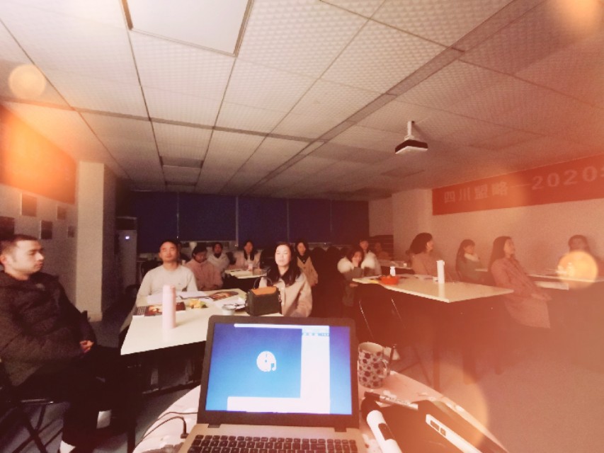 催眠是什么意思视频,催眠是什么心理暗示