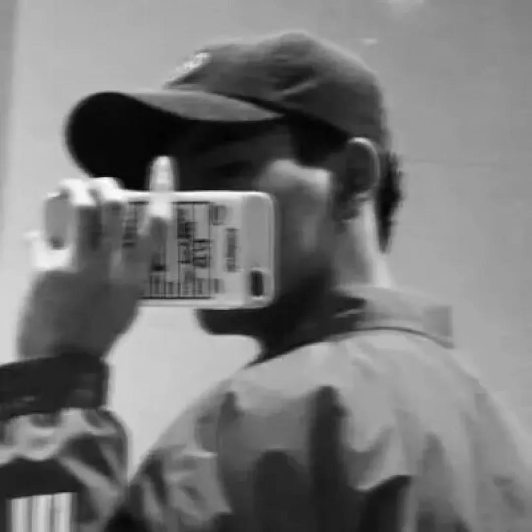 对感情无所谓的头像,对一切都没有感情的头像