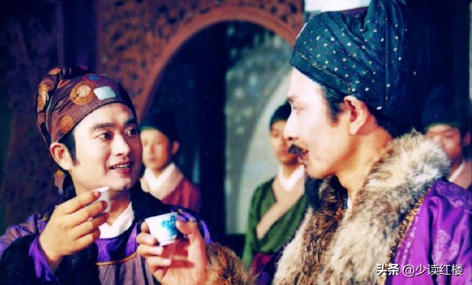 年少只道大圣勇中年方知悟空怂,年少只道是寻常原句