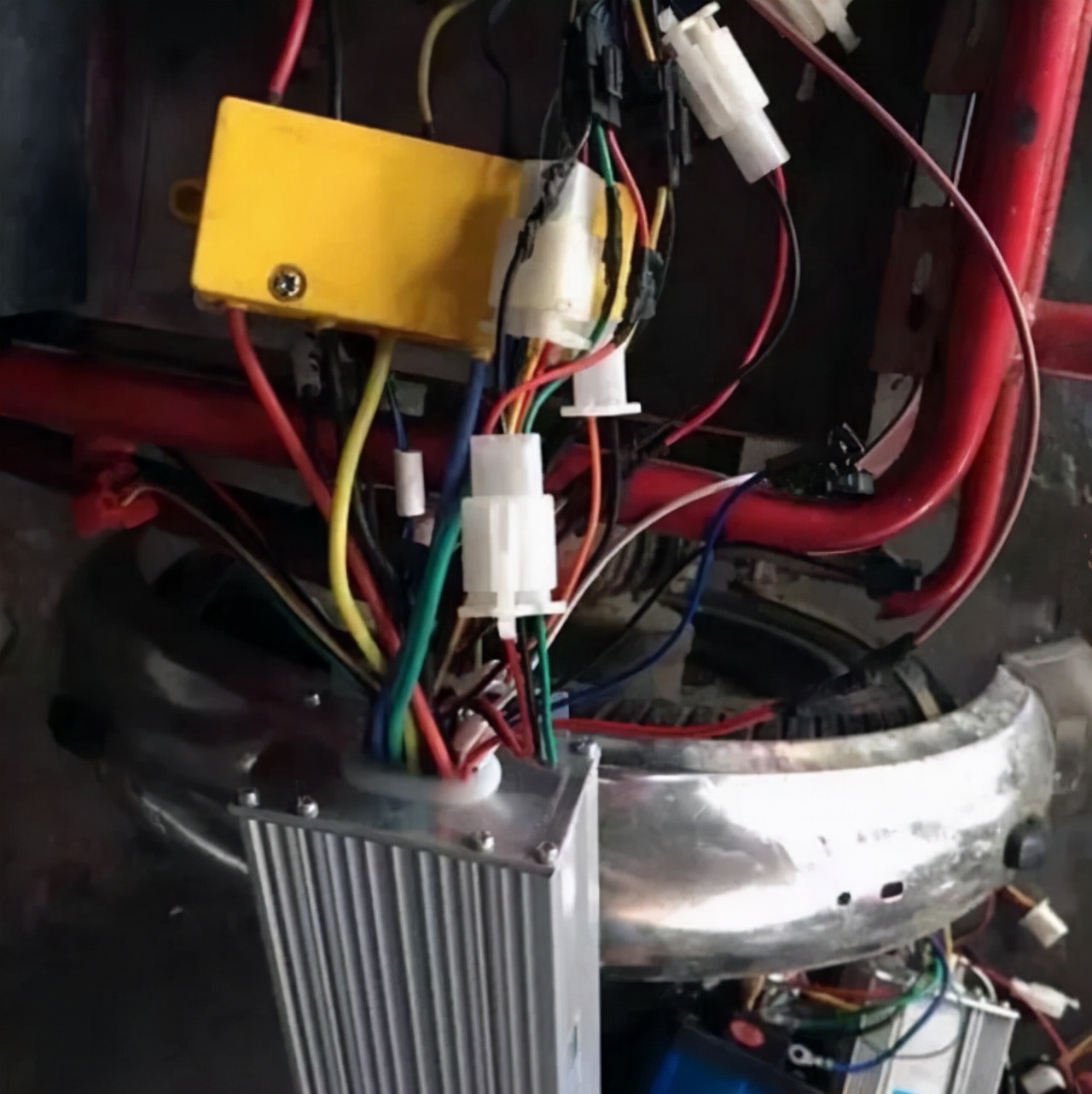 电动车亏电电瓶激活方法,电动车电瓶亏电后如何激活