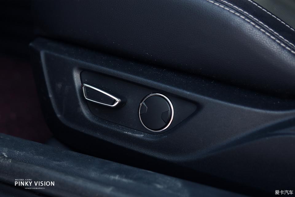 野马mustang宝石红,mustang提车真实评价