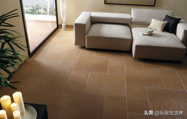 客厅地砖80*80好看还是150*70好看,客厅地砖什么颜色最有高级感
