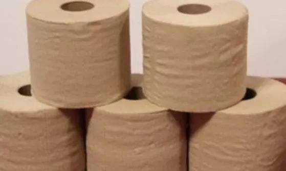 黄色卫生纸好还是白色卫生纸好,白卫生纸和本色卫生纸哪种更安全