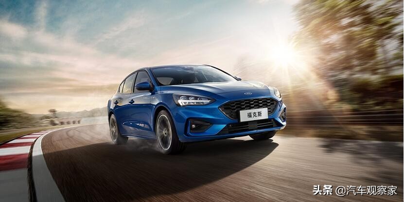 福特福睿斯和科鲁泽哪款好用,福克斯跟科鲁泽哪个值得入手