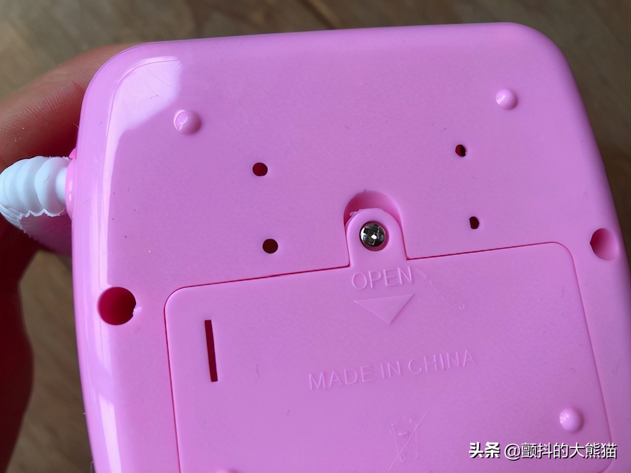 卖疯了日本大创使用干电池的迷你洗衣机为啥这么受欢迎