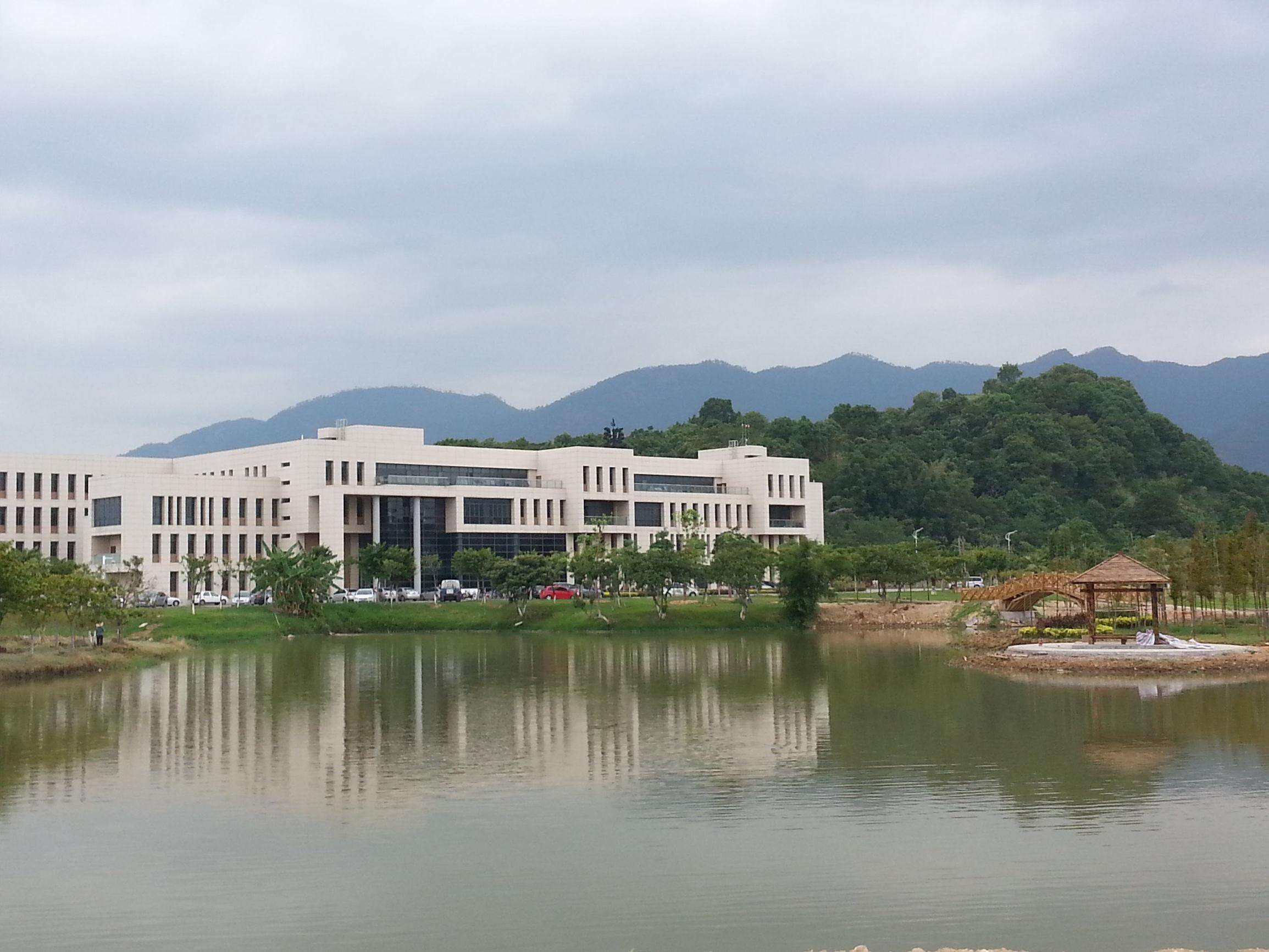 福建师范大学和6所师范大学比较,福州大学和福建师范大学哪个好