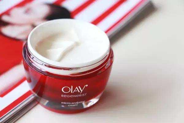 儿童面霜保湿滋润秋冬哪个好,秋冬保湿面霜滋润不油腻