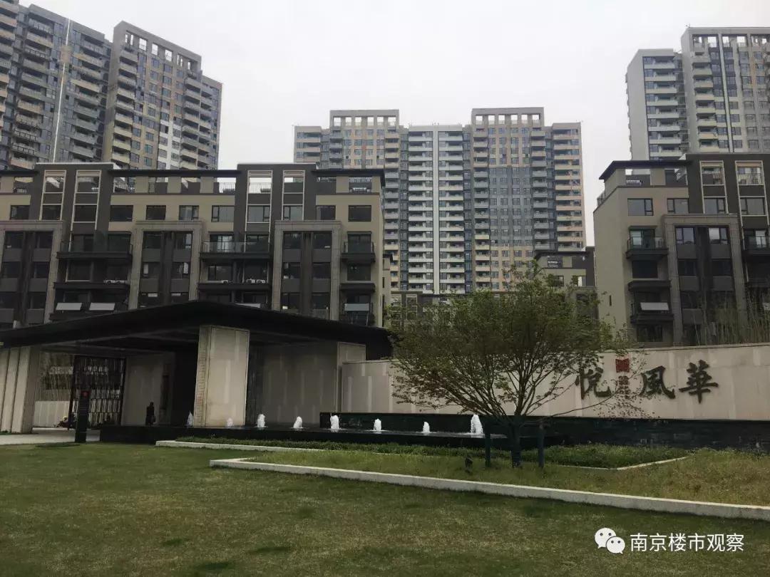 10盘迎来交付大考，实景谍照流出！这品质…