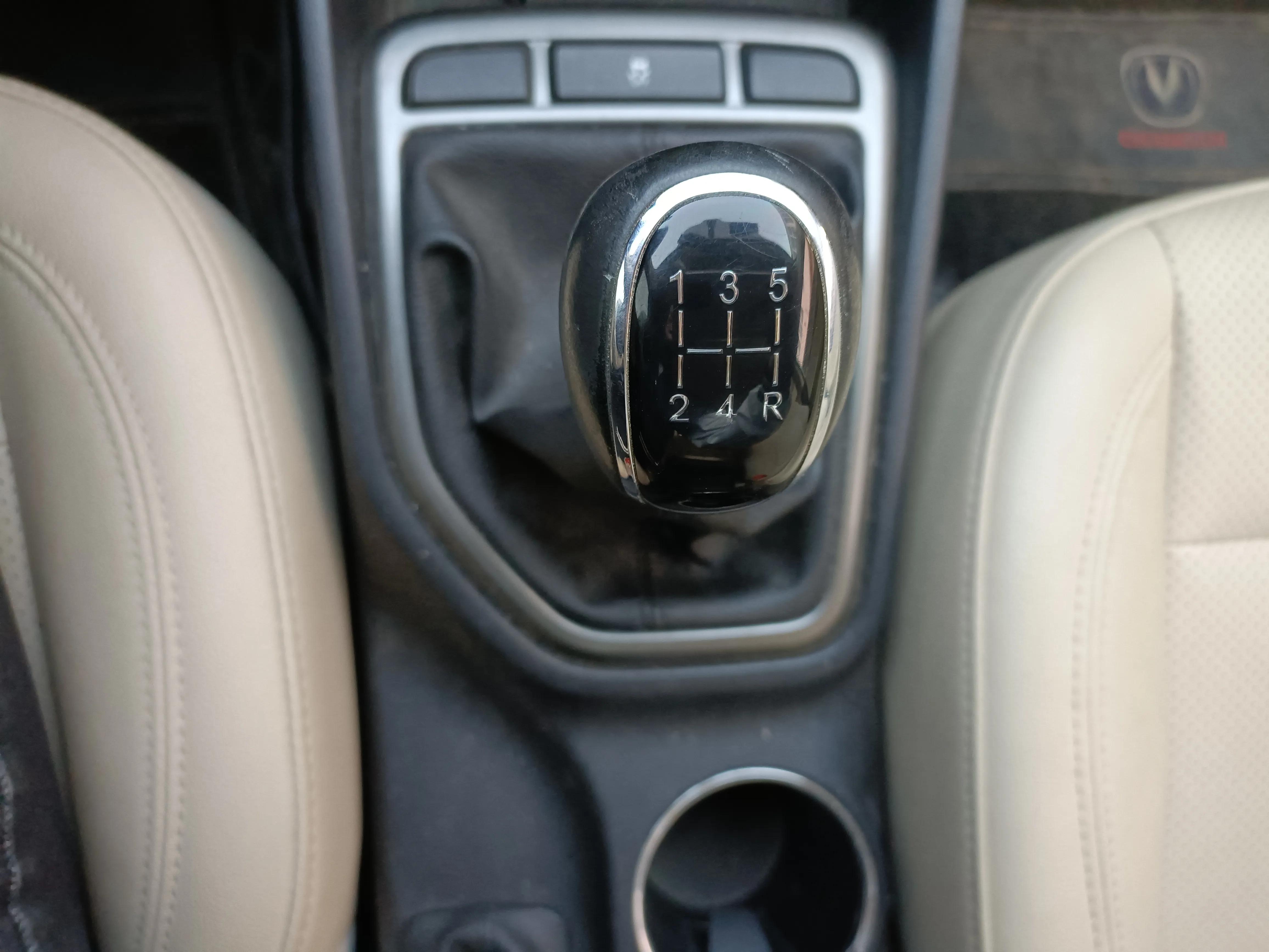 手动挡逸动怎么样,长安逸动手动挡用车感受