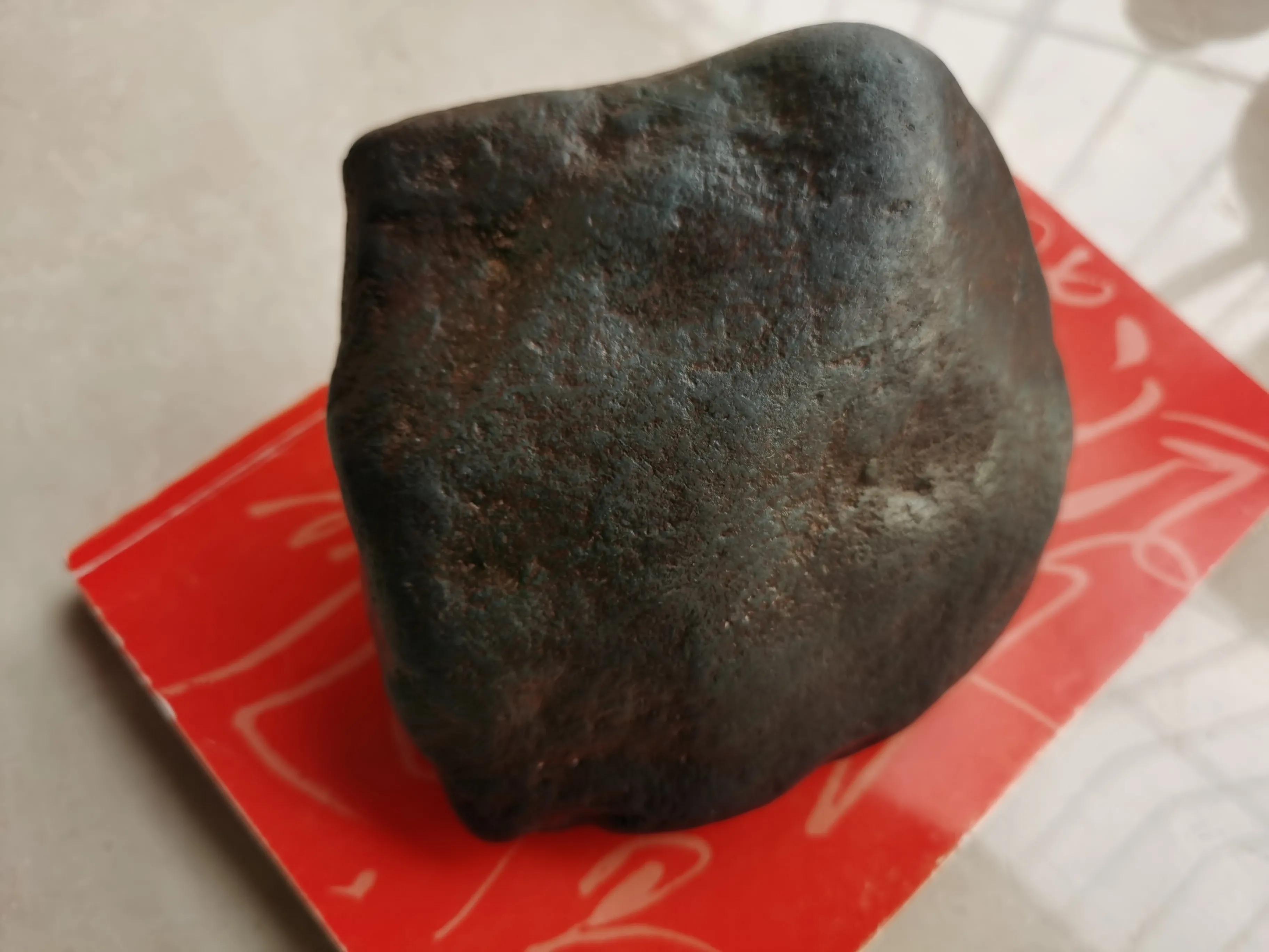 收藏陨石的特点和种类,陨石的收藏与研究