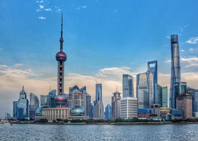 为何去广州上大学的学生越来越多？这四大优势，让人不容忽视