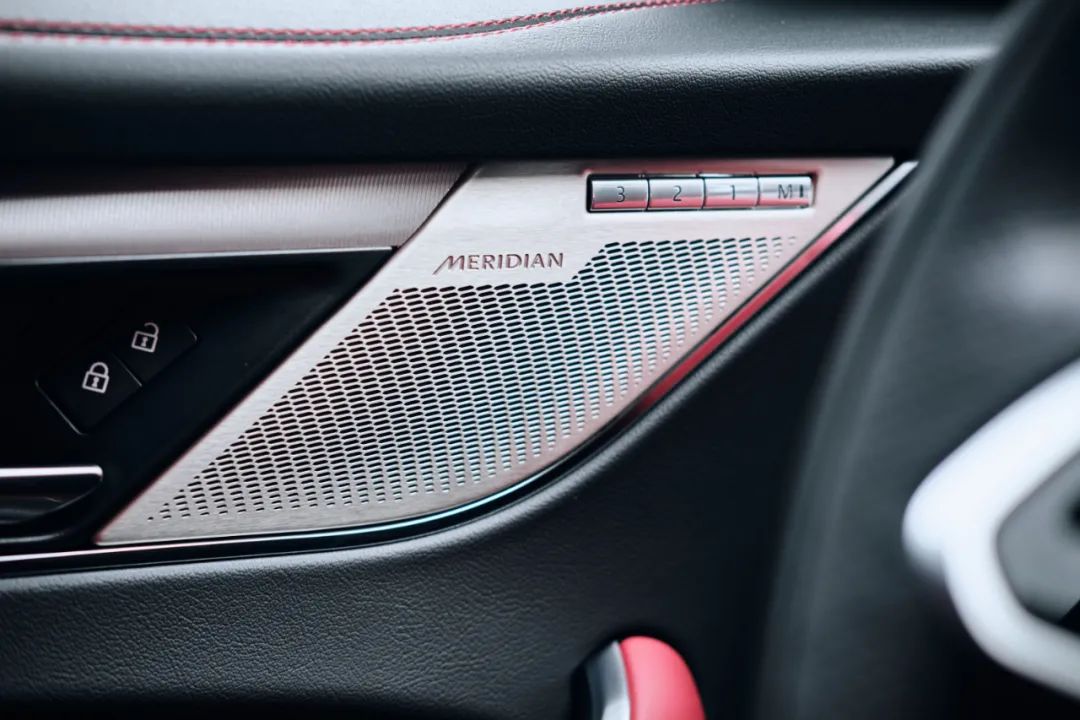 捷豹新英伦f-pace,捷豹f-pace英伦绿