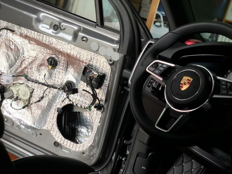 保时捷卡宴bose音响,保时捷卡宴2020音响