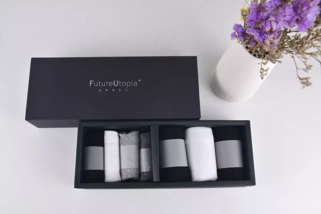 这双袜子告诉你，男人脱了鞋也可以很体面