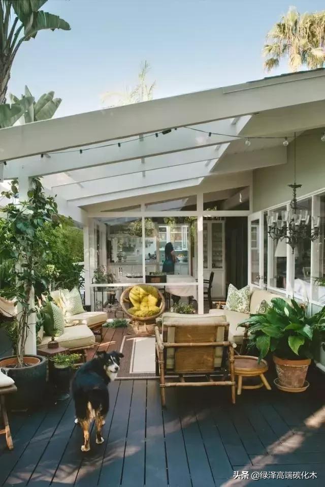 室内花花草草怎么布置,怎样把花花草草弄墙上