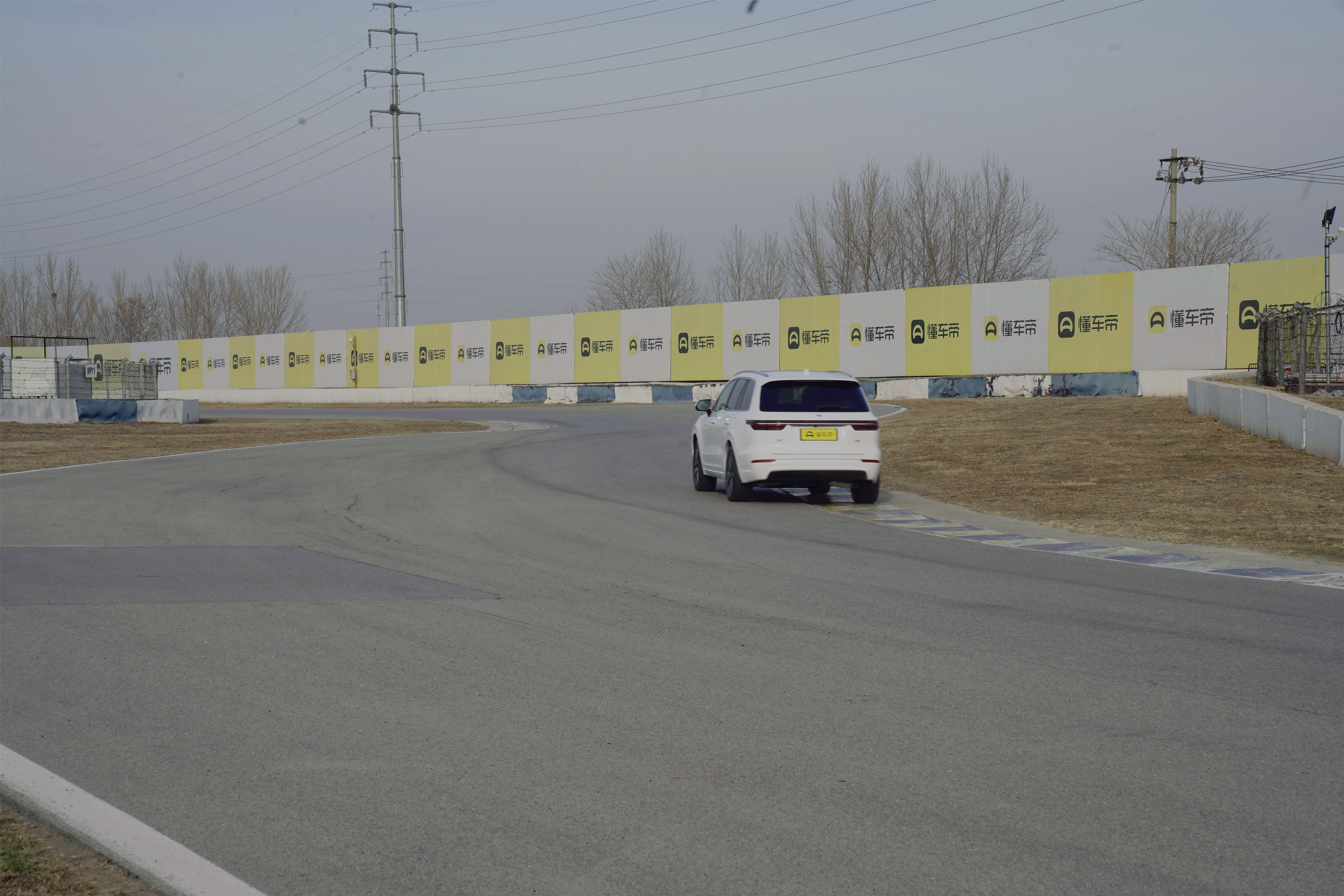 30万以上新能源汽车性价比,30万以内新能源车性价比排行榜