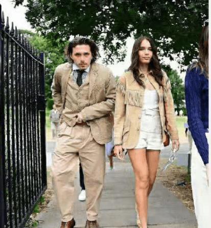 贝克汉姆长子近照曝光,贝克汉姆大儿子年轻帅照