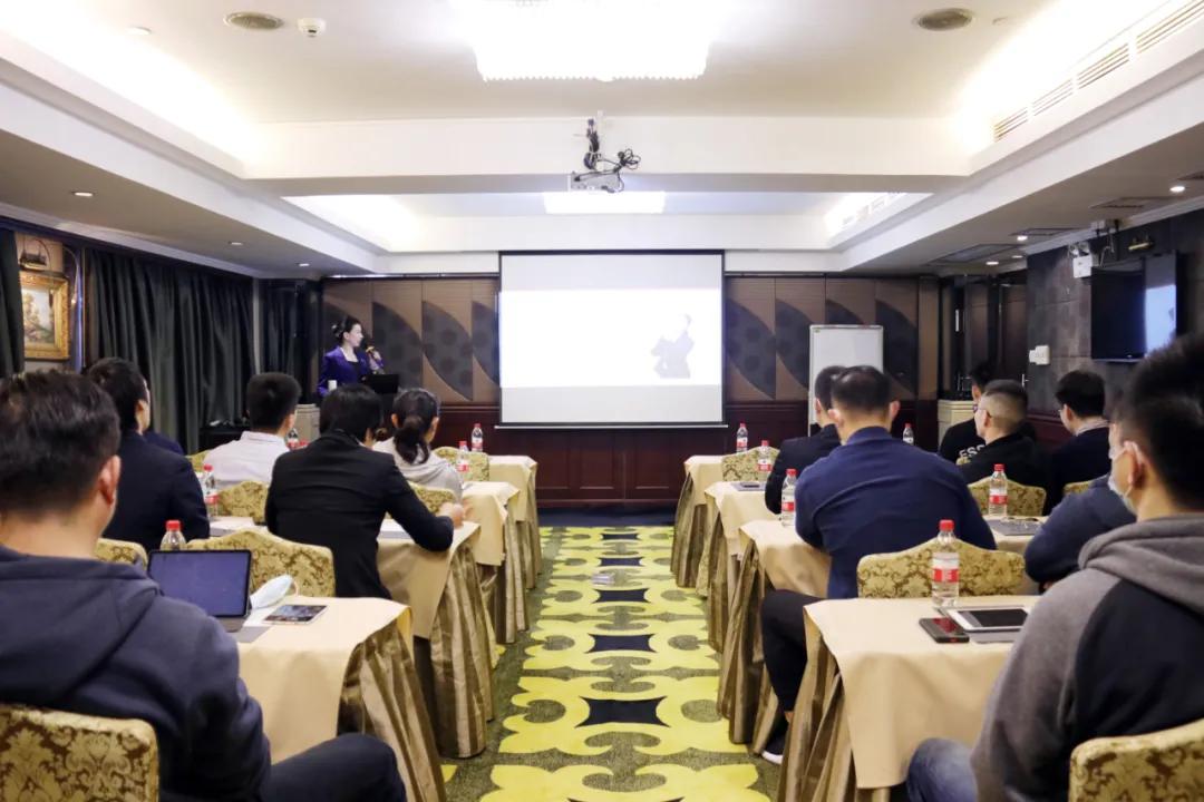 国际篮联教练认证含金量,国际篮联裁判技术规则