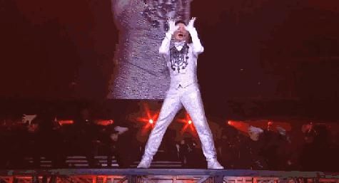 过敏是一接触就有反应吗,接触东西手过敏