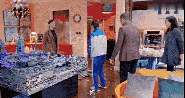 杀害至亲的少女，亲手毁掉了自己世界里的太阳