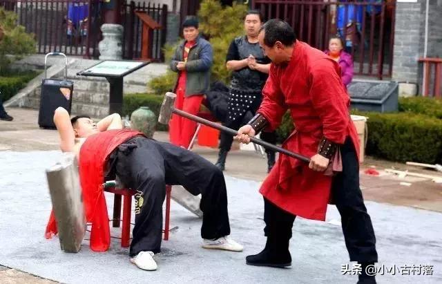 今年花灯庙会在哪里 (山东庙会花灯哪里好玩)